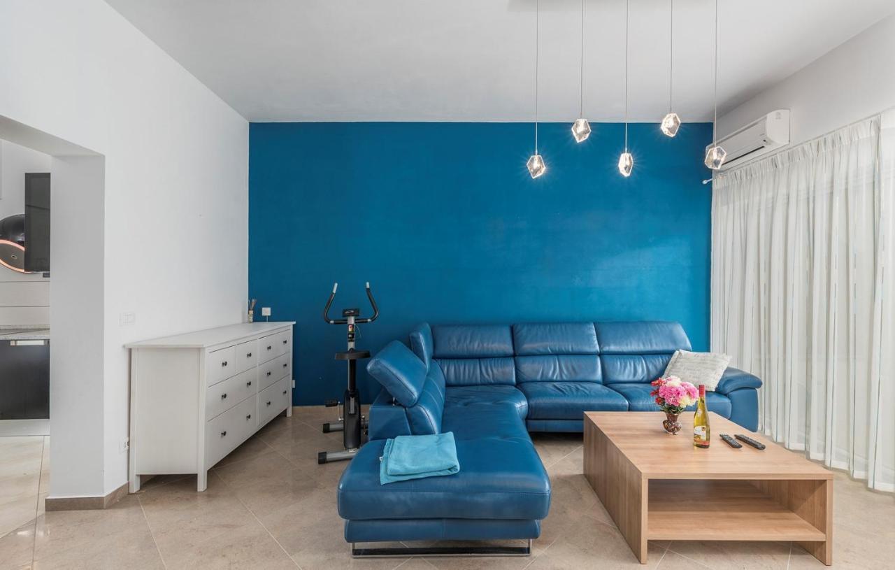 Apart Residence Leko 포레치 외부 사진