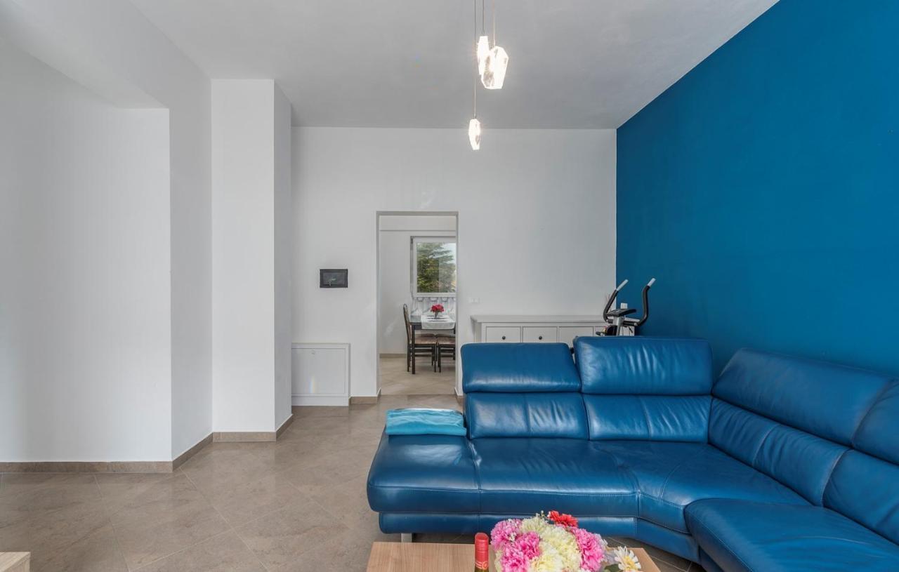 Apart Residence Leko 포레치 외부 사진