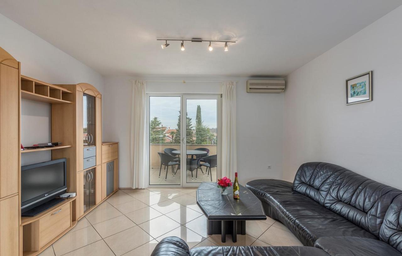 Apart Residence Leko 포레치 외부 사진